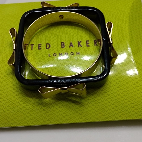 Host pick for designers: Tory Burch Jeffrey Campbell & …Bow bracelet nwot - Picture 4 of 4